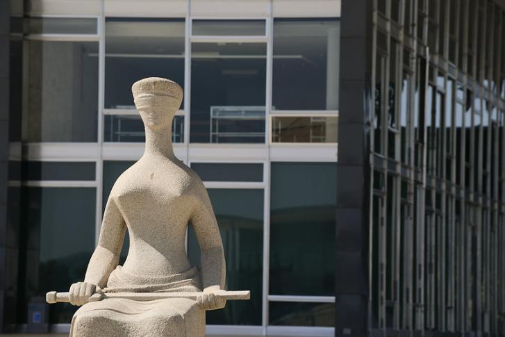 Sculpture Justice, located in front of the Supreme Court building in Brazil.