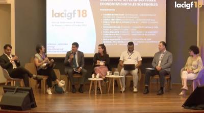  image linking to Voces de América Latina: cómo crear espacios digitales seguros, especialmente para las comunidades más vulnerabilizadas 